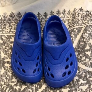 Kids Blue Slip-On Water Shoes Sz Toddler 5